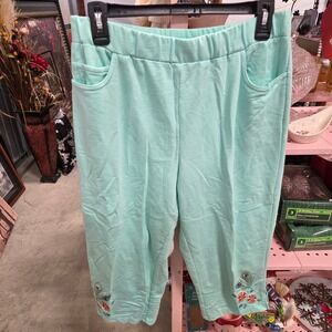Quacker Factory Teal Capri Pants Embroidered Peacock Feathers & Flowers Size M